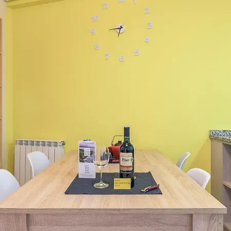 Zurriola - Beachside Comfort Apartment